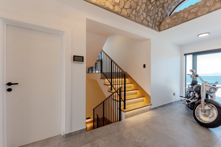5 Bedroom Property for Sale in Mykonos Western Cape